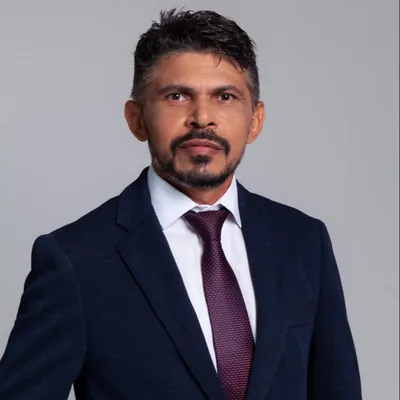 Dr Jacinto