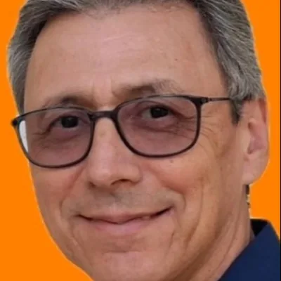Engº Charles França