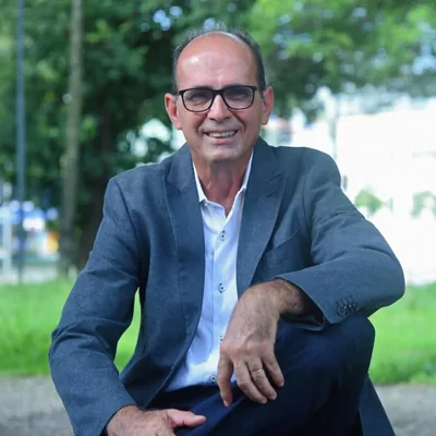 Professor Paulo