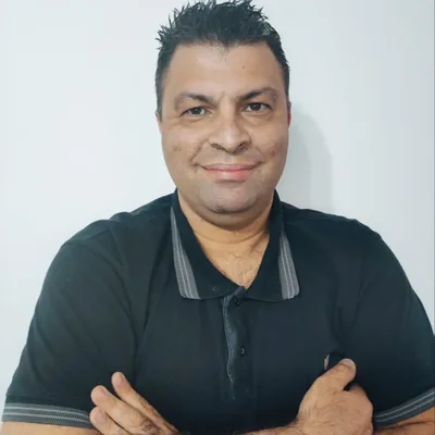 Rodolfo Flores
